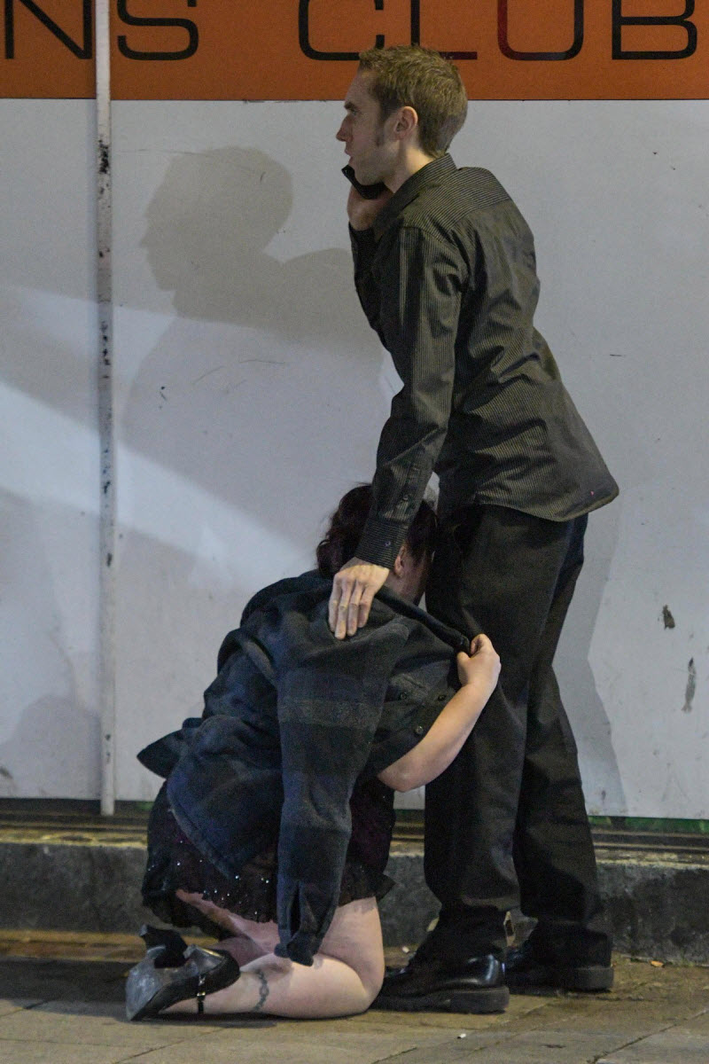 Британская молодежь заранее начала отмечать Хэллоуин