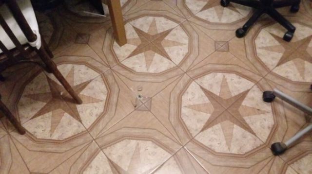 В Новосибирске мужчина просверлил сквозную дыру в потолке, чтобы отомстить соседям