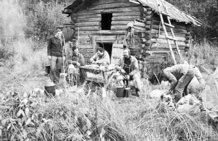 Как жили наши родители Как жили наши родители