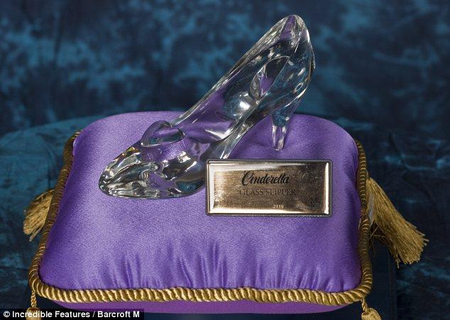 Чем заняться после развода (13 фото)