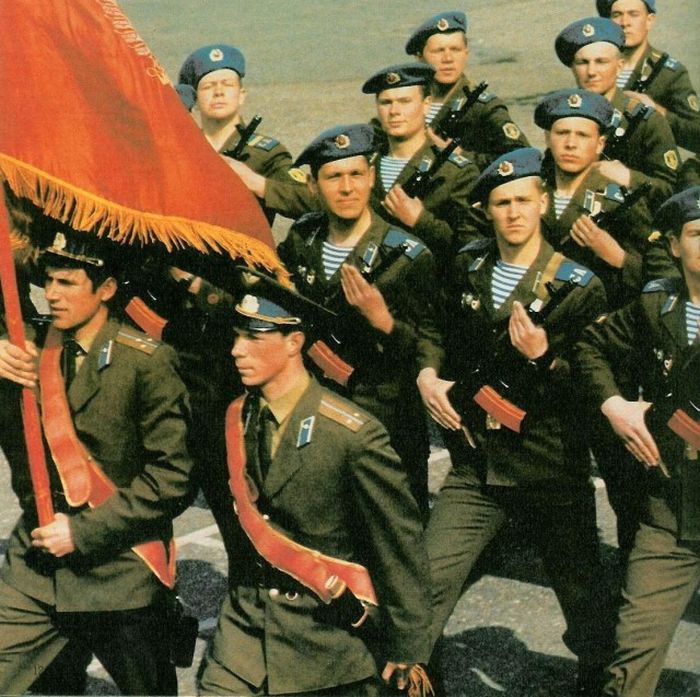Советские десантники