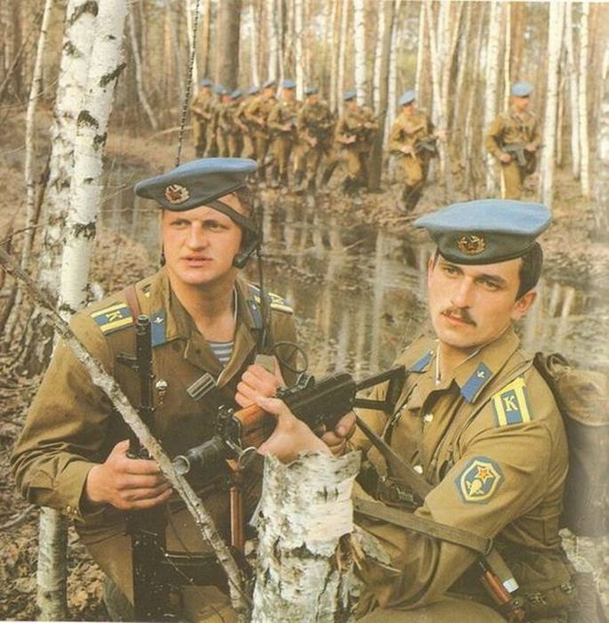Советские десантники