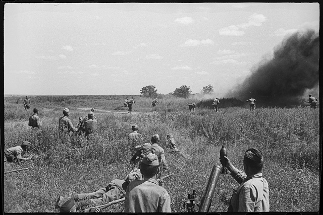 Архивные снимки Второй мировой войны, сделанные советским фотокорреспондентом