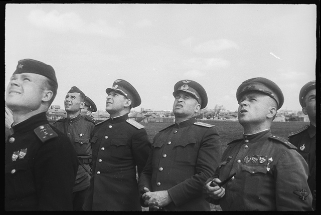 Архивные снимки Второй мировой войны, сделанные советским фотокорреспондентом