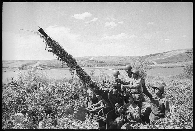 Архивные снимки Второй мировой войны, сделанные советским фотокорреспондентом