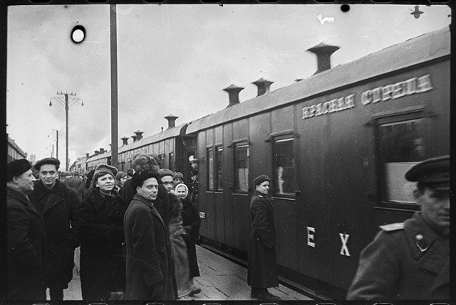 Архивные снимки Второй мировой войны, сделанные советским фотокорреспондентом