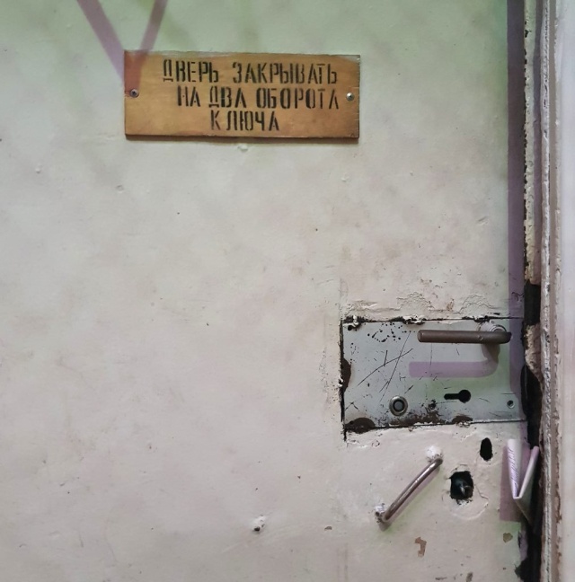 Опустевшая тюрьма "Кресты". Заключенных вывезли, а здание осталось