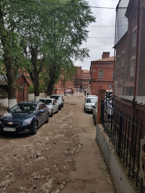 Опустевшая тюрьма "Кресты". Заключенных вывезли, а здание осталось